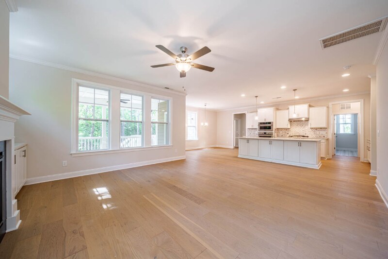 Building Photo - 605 Chapel Ridge Dr