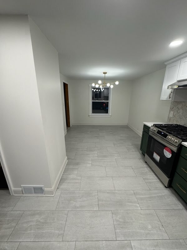 Building Photo - 178 Wellington Ave