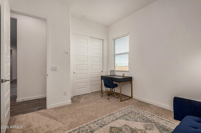 Building Photo - 2968 E Lucky Horseshoe Ln