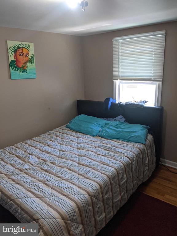 Building Photo - 5949 Baltimore St