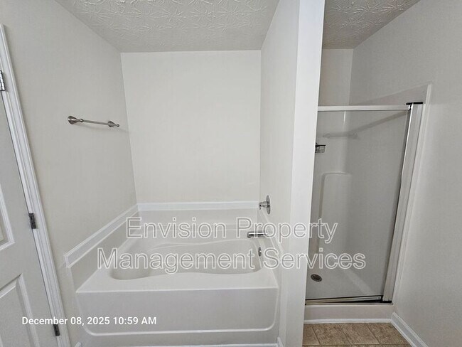 Building Photo - 2976 Viero Ct