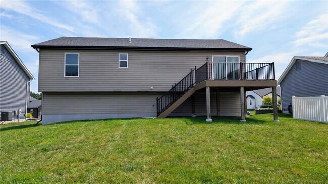Building Photo - 1117 Baseball Dr