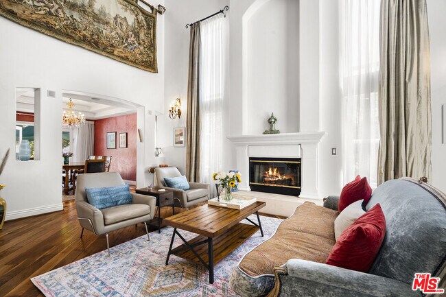Building Photo - 4544 Tobias Ave