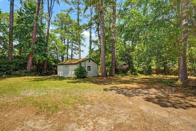 Building Photo - 102 Juniper Cir