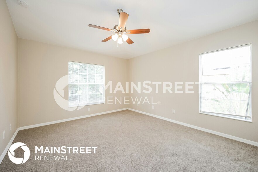 Building Photo - 458 Westdale Ave