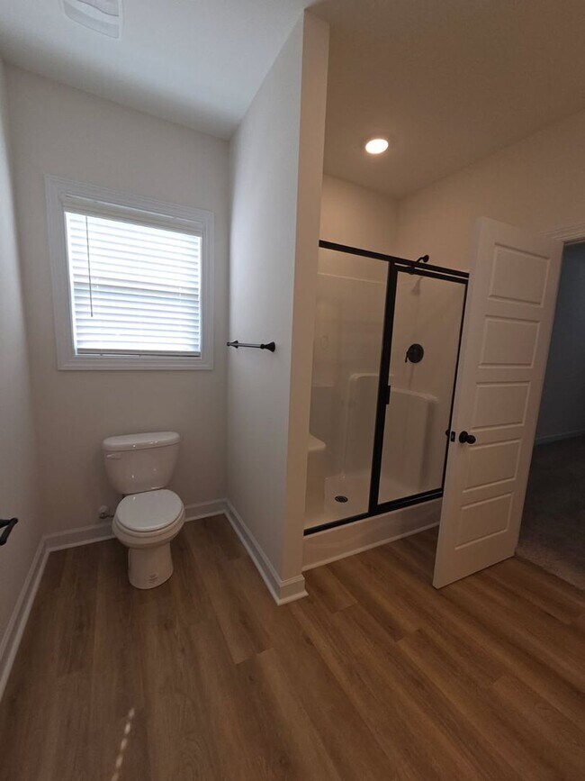 Building Photo - 104 Hudson Vlg Dr