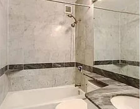 Building Photo - 236 E 47th St