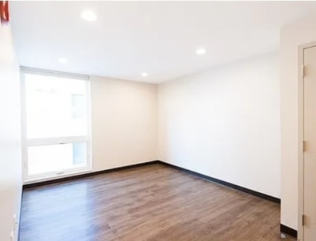 Building Photo - 11 Dorchester St