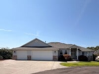 Building Photo - 106 Prestwick Ln