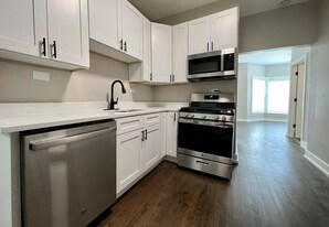 Building Photo - 2309 N Milwaukee Ave