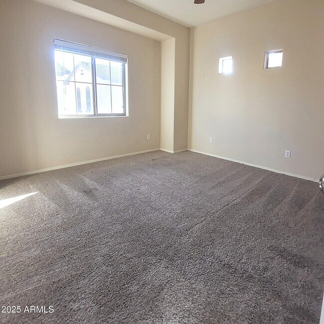 Building Photo - 17760 W Woodrow Ln