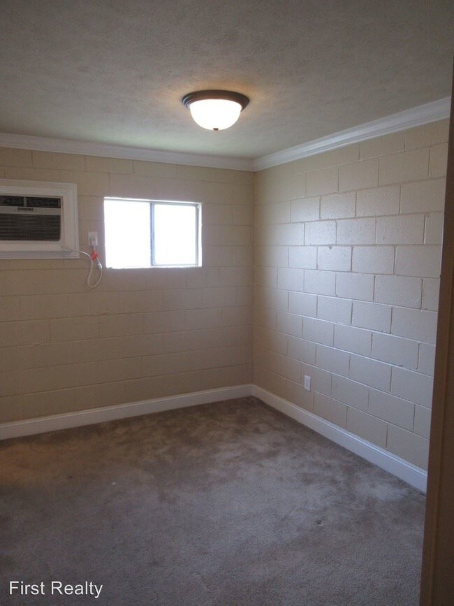 1 br, 1 bath Apartment 159 N. Donahue Dr. 159 N Donahue Dr Auburn