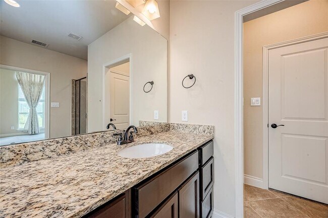 Building Photo - 13614 Lightning Falls Ln