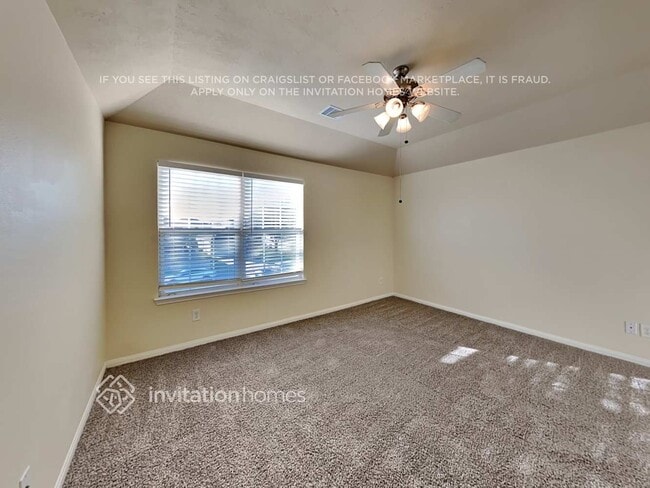 Building Photo - 5902 Deep S Dr