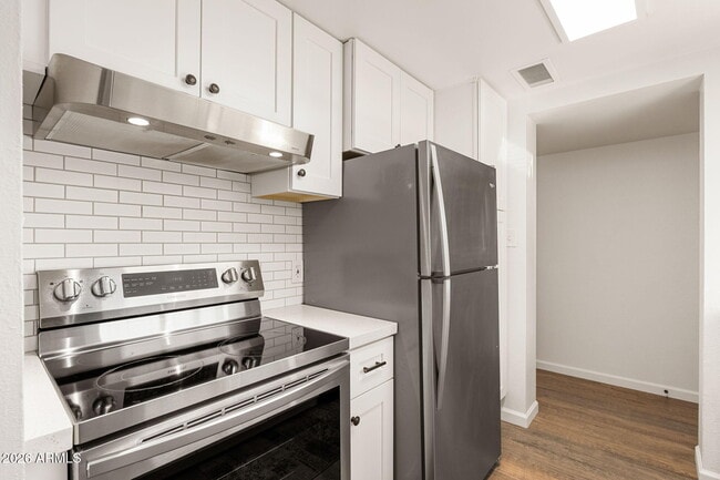 Building Photo - 4727 E Lafayette Blvd