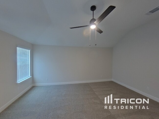 Building Photo - 1106 Bullock Dr