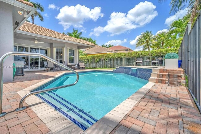 Building Photo - 1737 Harbor View Cir