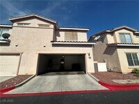 Building Photo - 9579 Belle Fountain Ave