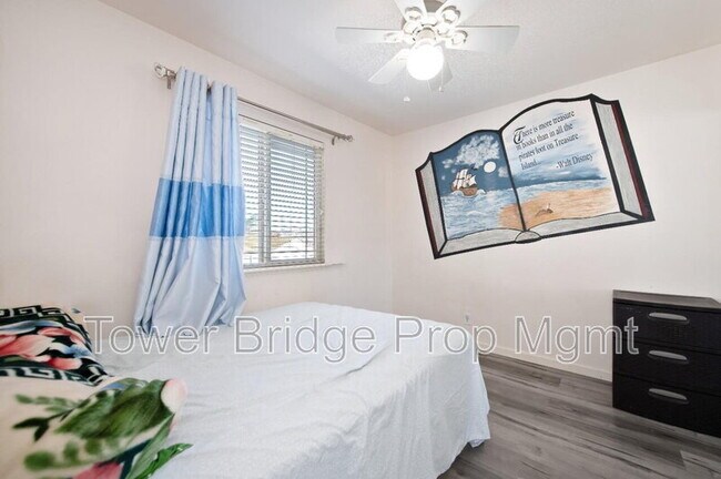 Building Photo - 8924 La Margarita Way