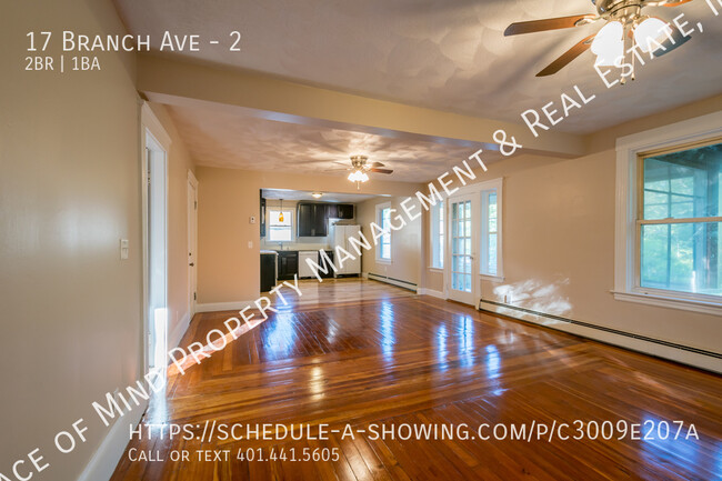 Building Photo - Spacious 2 BR Apt on Dead End Street with ...