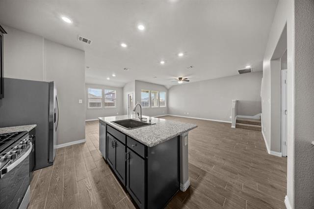 Building Photo - 2611 Fieldcrest Ln.