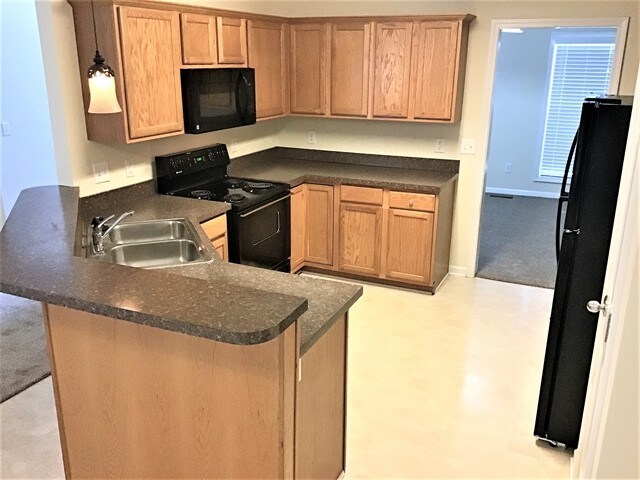 Building Photo - 3312 Vinewood Ct