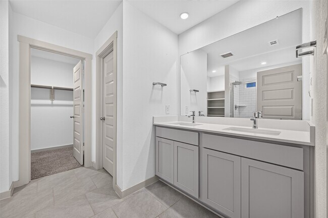 Building Photo - 3530 Ter Lndg Ct