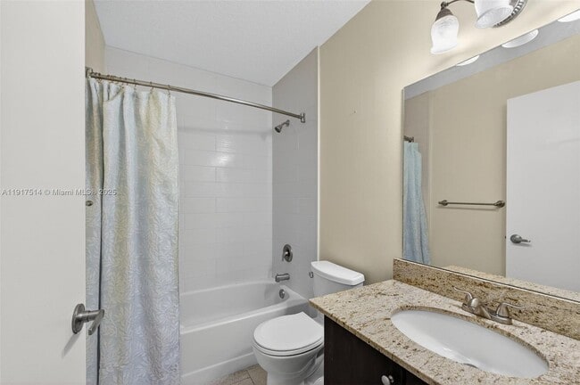 Building Photo - 616 Woodgate Ln