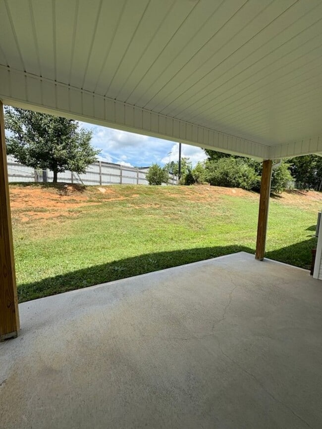 Building Photo - 1038 Patriot Landing Dr