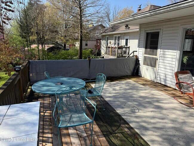 Building Photo - 111 Adair Ave