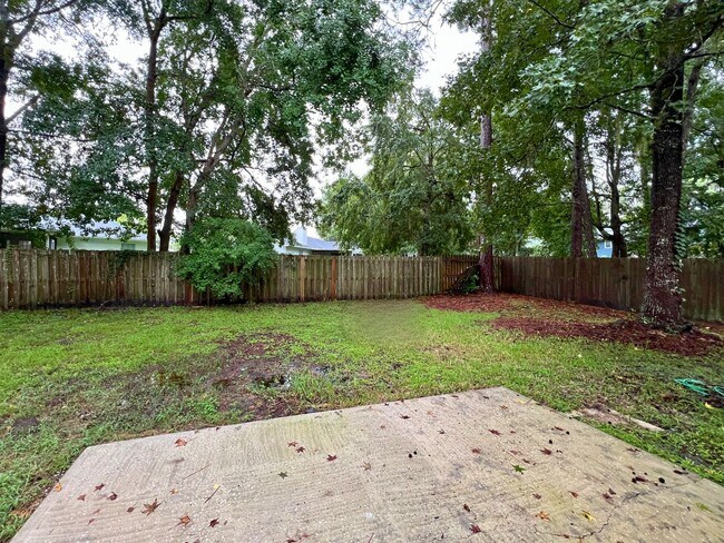 Building Photo - 3/2 in Sugarmill with pool access!