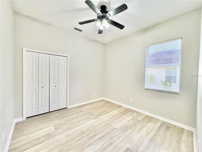 Building Photo - 9107 63rd Ct E