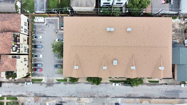 Building Photo - 2120 Kipling St