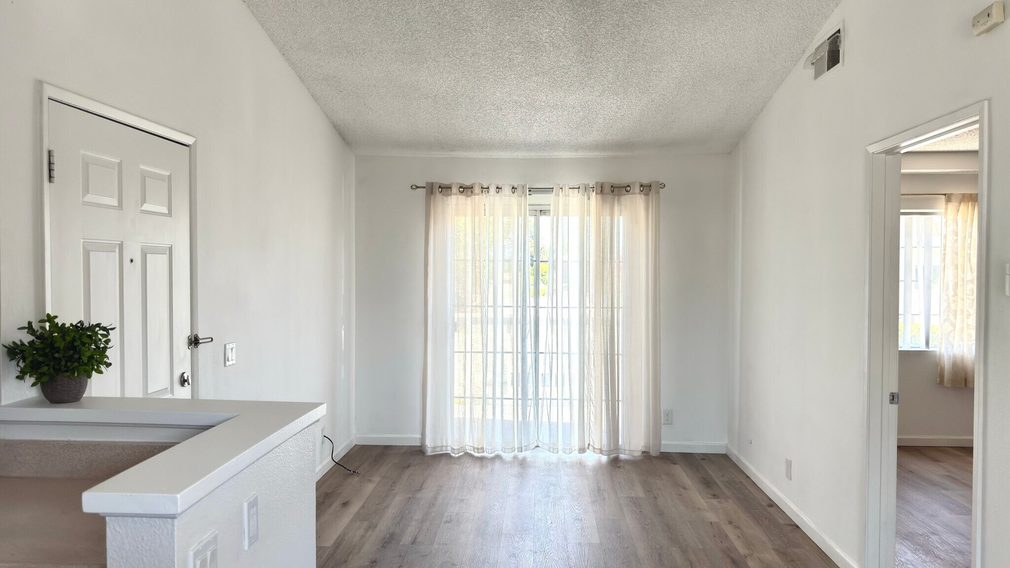 Building Photo - 8463 De Soto Ave