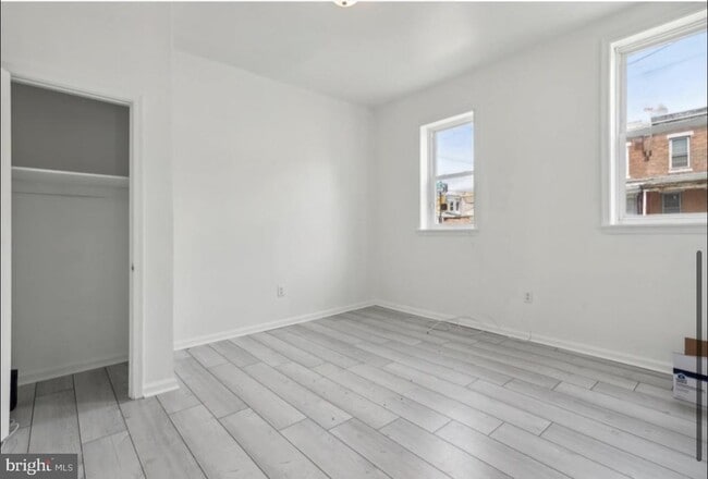 Building Photo - 59 N 59th St