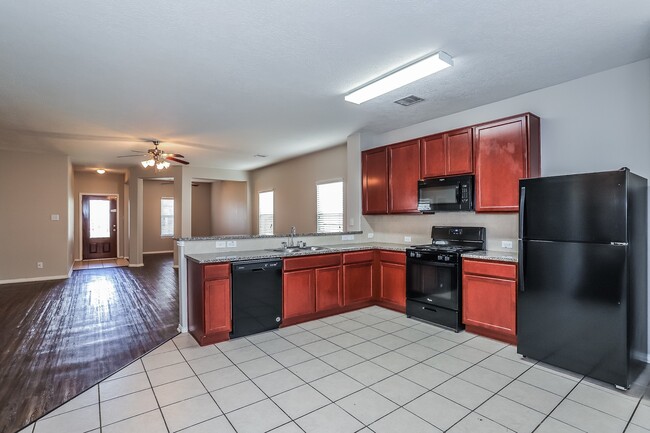 Building Photo - 7006 Orchid St