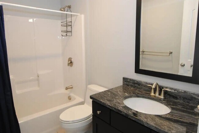 Building Photo - 37 Schwinn Dr