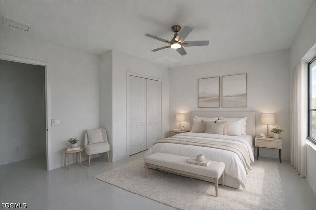 Building Photo - 2102 NW 25th Pl