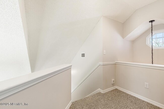 Building Photo - 2887 Lantana Lakes Dr