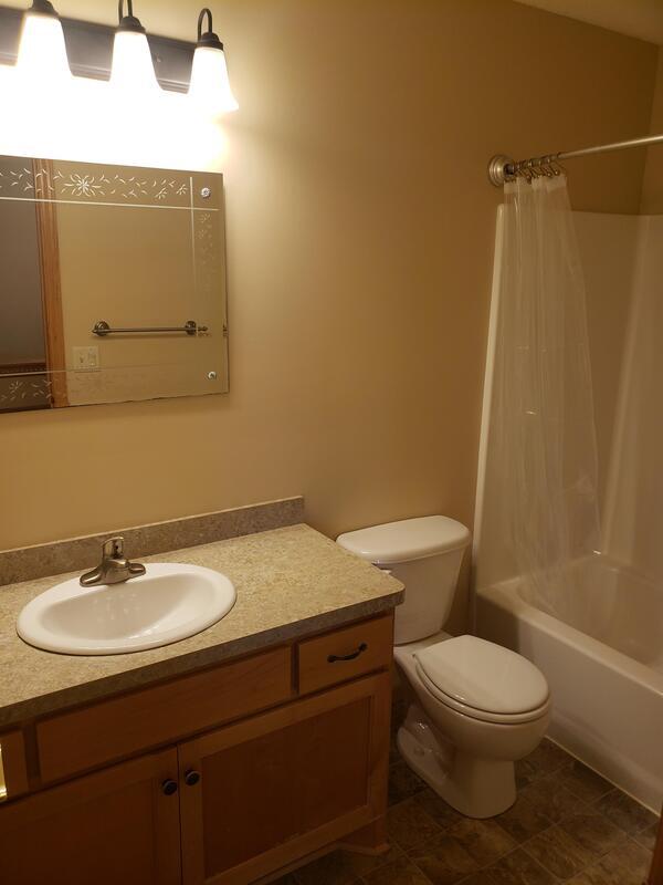Building Photo - 9473 Eagle Nest Ln