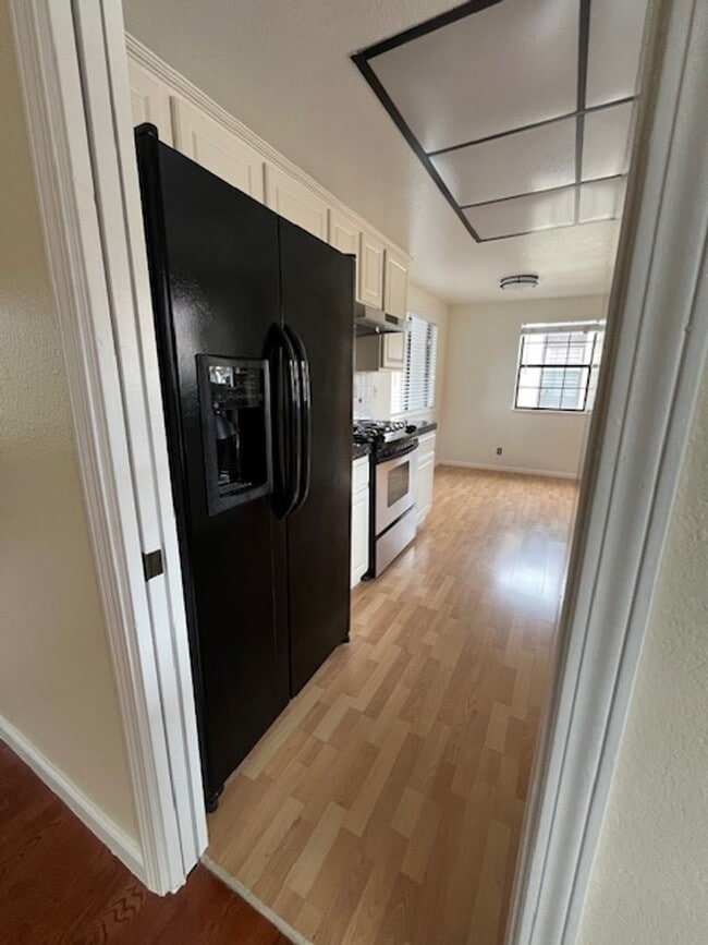Building Photo - 14419 Outrigger Dr