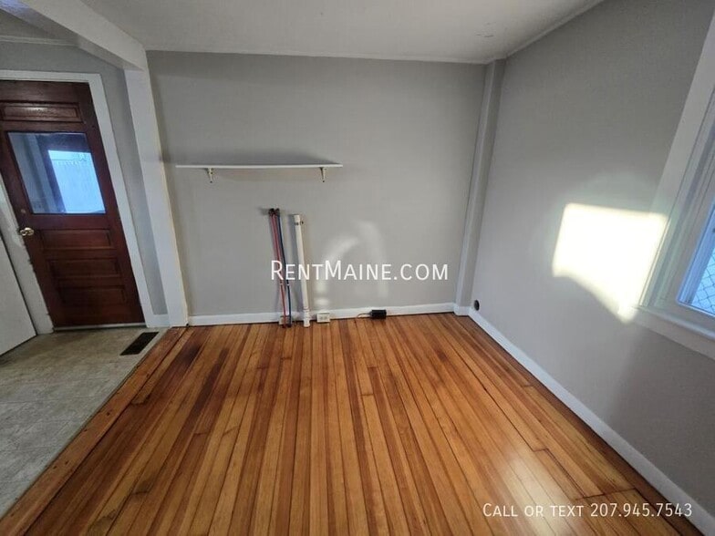 Building Photo - 269 1/2 French St