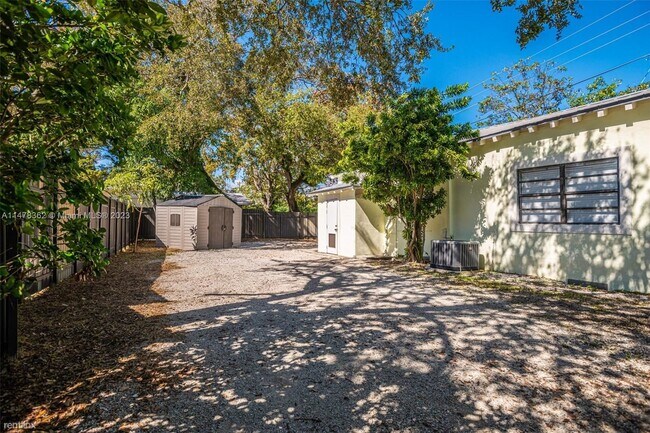 Building Photo - 3 br, 3 bath House - 3452 Margaret St