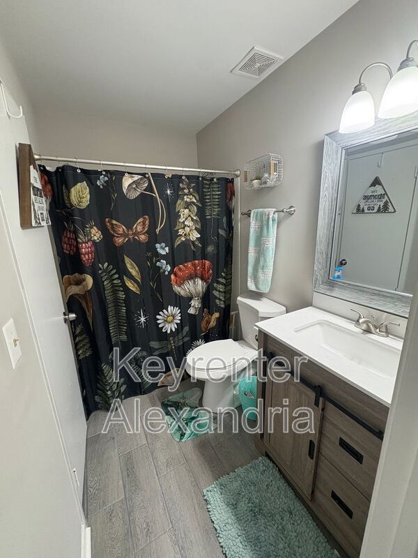 Building Photo - 5822 Bridgetown Ct
