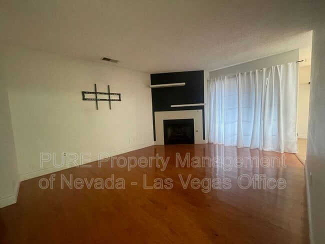 Building Photo - 2200 S Fort Apache Rd