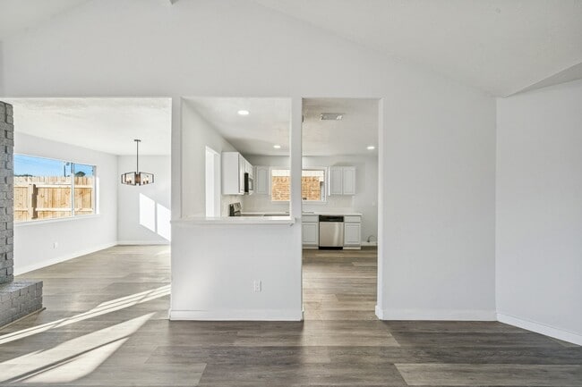 Building Photo - 1419 Fieldstone Dr