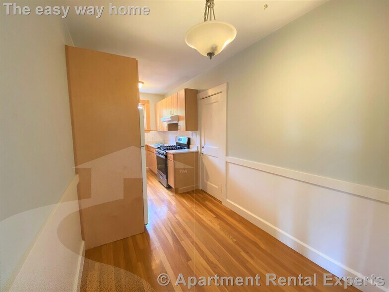 Building Photo - 520 High St