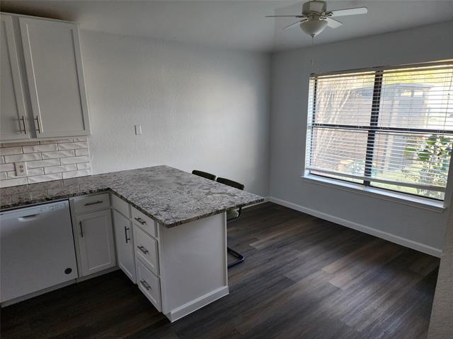 Building Photo - 8240 Willis Ln