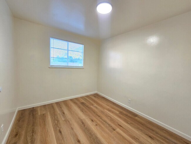 Building Photo - House for rent in LANCASTER | 3 Bedrooms | 2 Bathrooms | 1,150 Sq Ft | 2-Car Garage