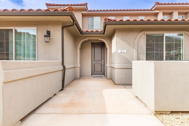 Building Photo - Modern Turn-Key Rental | Sienna Hills – Washington, UT